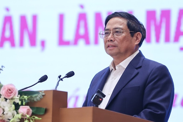 Các doanh nghiệp bất động sản phải có trách nhiệm giải quyết các khó khăn do chính mình gây ra Các doanh nghiệp bất động sản phải có trách nhiệm giải quyết các khó khăn do chính mình gây ra