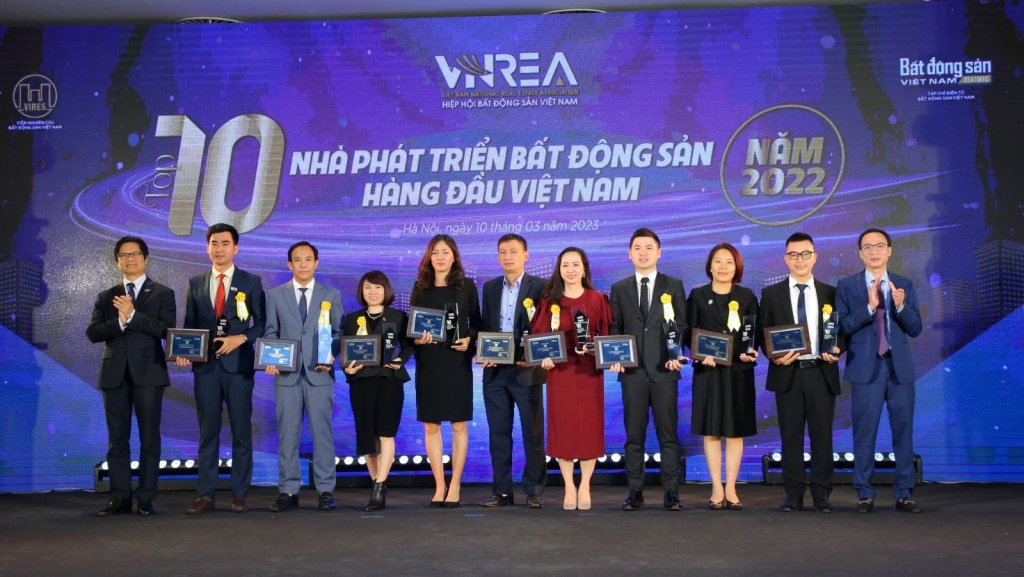 Vinh danh thương hiệu Bất động sản dẫn đầu năm 2022– 2023