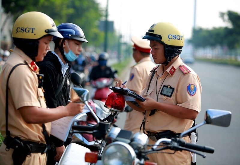 Mỗi ngày chậm nộp phạt sẽ phải nộp thêm 0,05% tổng số tiền phạt chưa nộp