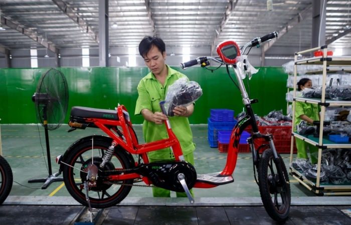 Đề xuất Quốc hội giảm 2% thuế giá trị gia tăng với mọi hàng hóa, dịch vụ