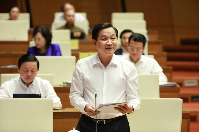 Phó Thủ tướng Lê Minh Khái: Khẩn trương hoàn thiện pháp lý thị trường bất động sản, chứng khoán, trái phiếu doanh nghiệp Phó Thủ tướng Lê Minh Khái: Khẩn trương hoàn thiện pháp lý thị trường bất động sản, chứng khoán, trái phiếu doanh nghiệp