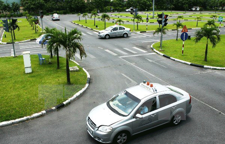 Quy định mới về mức thu lệ phí sát hạch lái xe được áp dụng từ 1/8/2023