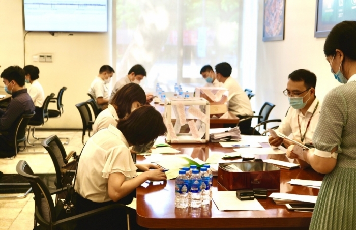 CTCP Nhựa Việt Thành bán hết 100% cổ phần chào bán