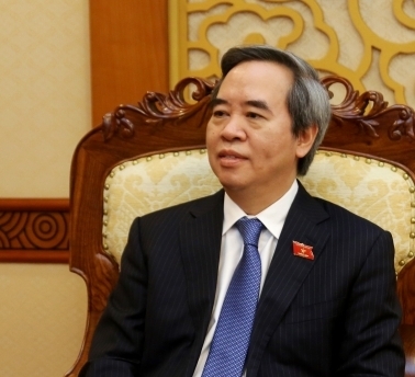 "Sức mạnh của mỗi quốc gia thể hiện ở tính ưu việt của thể chế phát triển kinh tế"