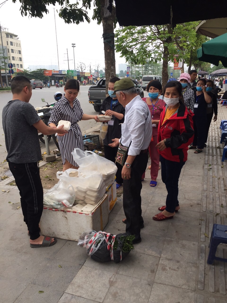 Hoàn thiện nghị định về vận động, tiếp nhận, phân phối và sử dụng các nguồn đóng góp tự nguyện