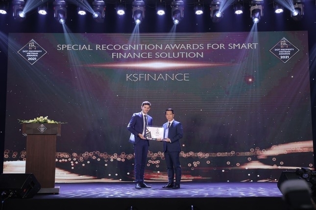 Tập đoàn KSFinance - KSF Group lập “hat-trick” tại Dot Property Vietnam Awards 2021