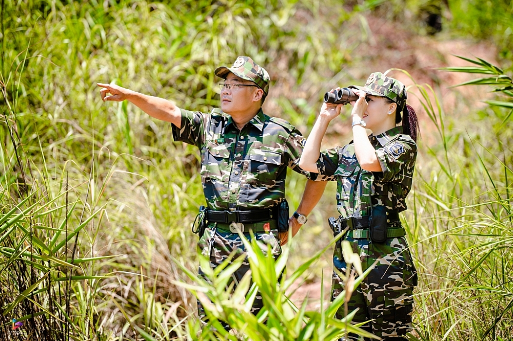 Hình ảnh cán bộ Cục Hải quan Lạng Sơn trong cuộc thi ảnh “Nét đẹp công chức Hải quan”