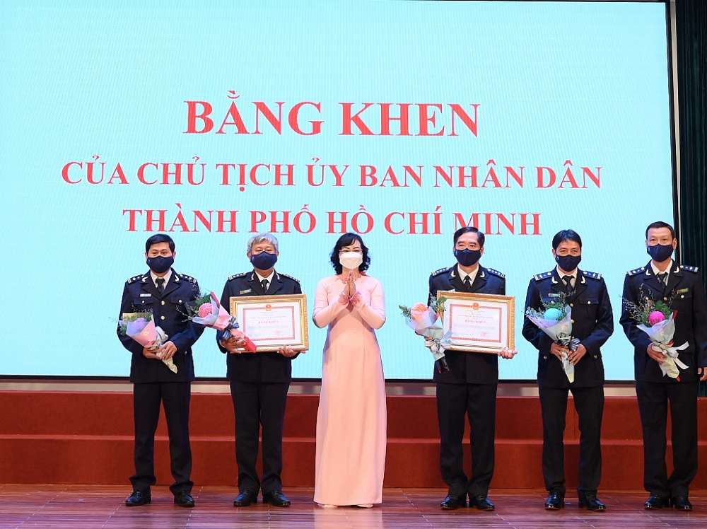 Bộ trưởng Bộ Tài chính gửi Thư khen Cục Hải quan TPHCM trong vụ bắt 43 kg ma túy