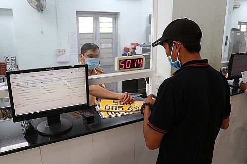 Nhiều lưu ý quan trọng cho doanh nghiệp vận tải khi đổi biển số xe