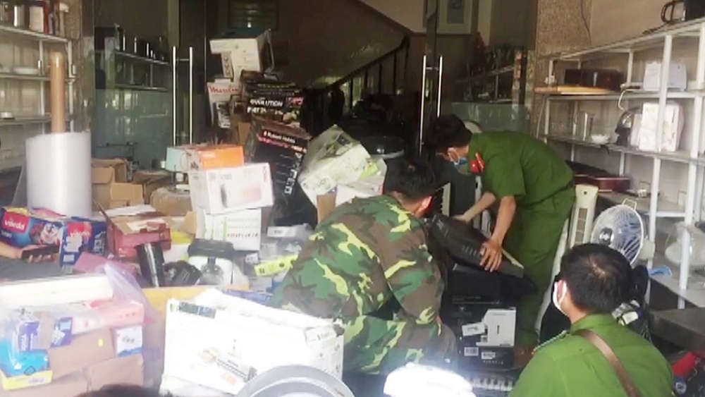 Kiểm tra hành chính nhà dân  