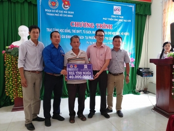 Đoàn Thanh niên Hải quan TPHCM: Trao tặng 2 căn nhà tình nghĩa tại Đồng Tháp