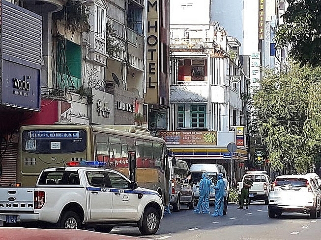 Trục xuất gần 60 đối tượng nhập cảnh trái phép