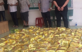 Kiểm tra ô tô đỗ sai quy định, phát hiện hơn 1,1 tấn ma túy giấu trong loa thùng