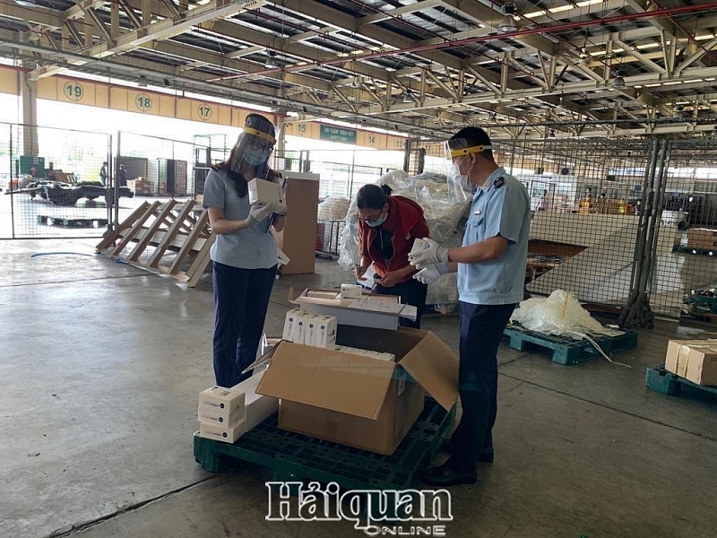 14 doanh nghiep duoc mien thue hang nhap khau phong chong covid