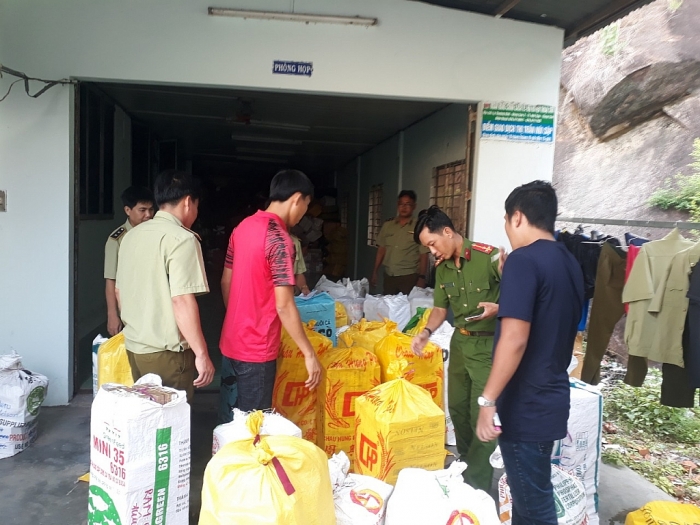 An Giang: Tiêu huỷ trên 900.000 gói thuốc lá lậu
