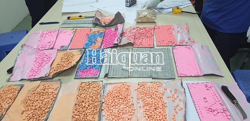 pha chuyen an thu giu hon 9 kg ma tuy tong hop