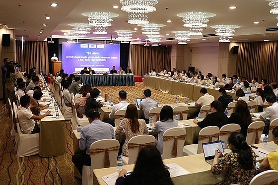 Hỗ trợ doanh nghiệp vừa và nhỏ kinh doanh online và xuất khẩu trực tuyến