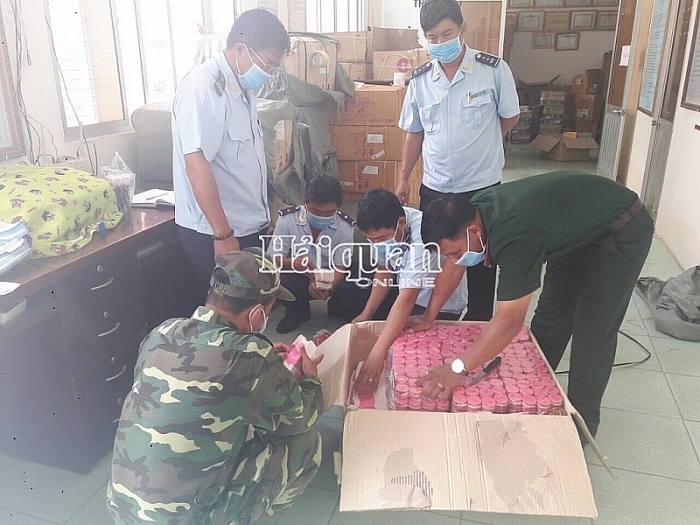 An Giang: Buôn lậu thuê đất ruộng mở đường vận chuyển hàng lậu