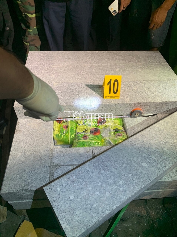 3558 img 2306