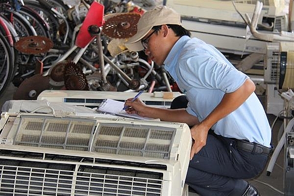 Thêm 4 doanh nghiệp không được mang hàng về bảo quản