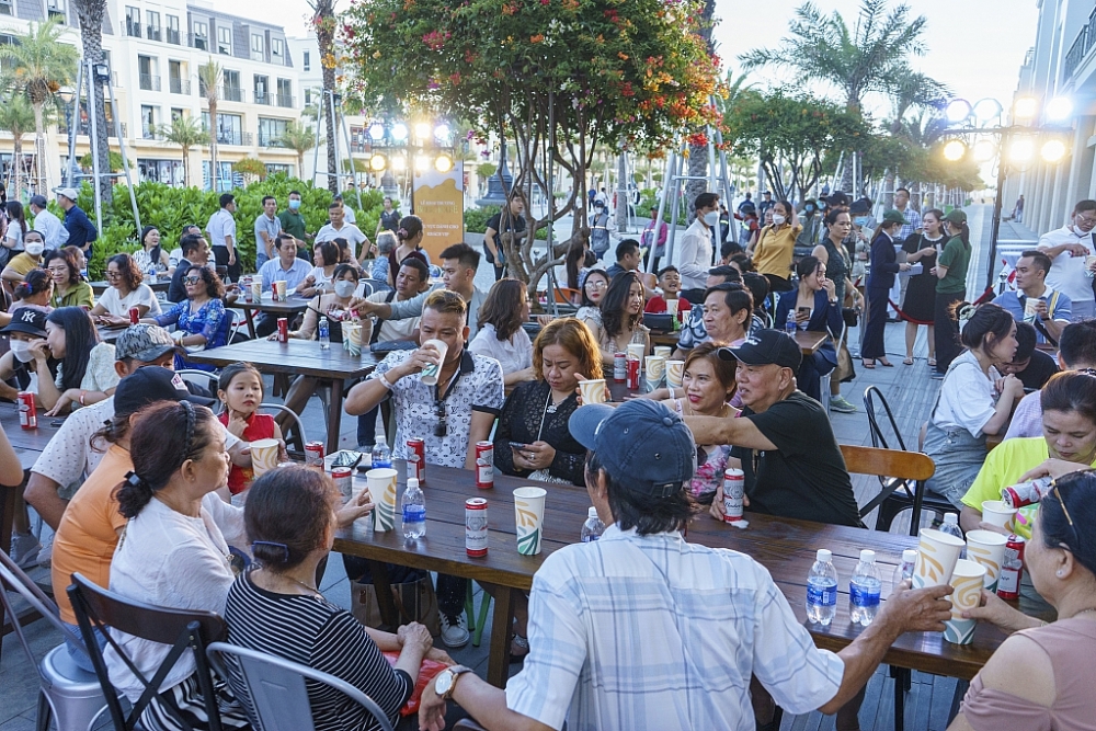 Du khách đến thành phố bán đảo MerryLand Quy Nhơn có thêm dịch vụ mới