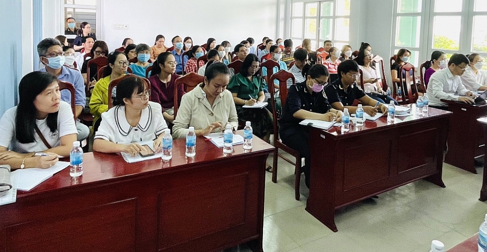 Hải quan cảng Nha Trang đối thoại chuyên đề với doanh nghiệp XNK