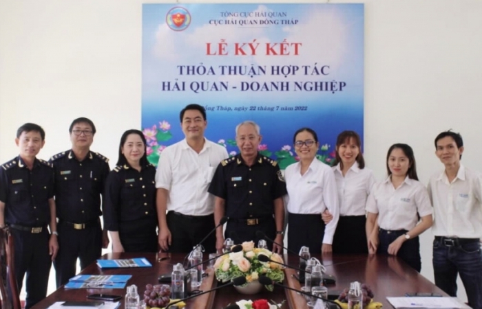 Cục Hải quan Đồng Tháp ký thỏa thuận hợp tác với 2 doanh nghiệp FDI