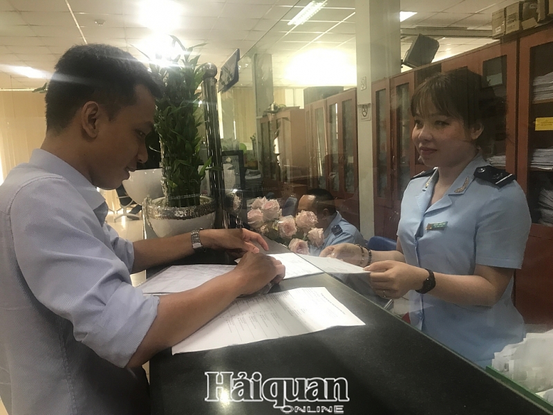 hai quan tphcm tien phong hop tac voi dai ly hai quan