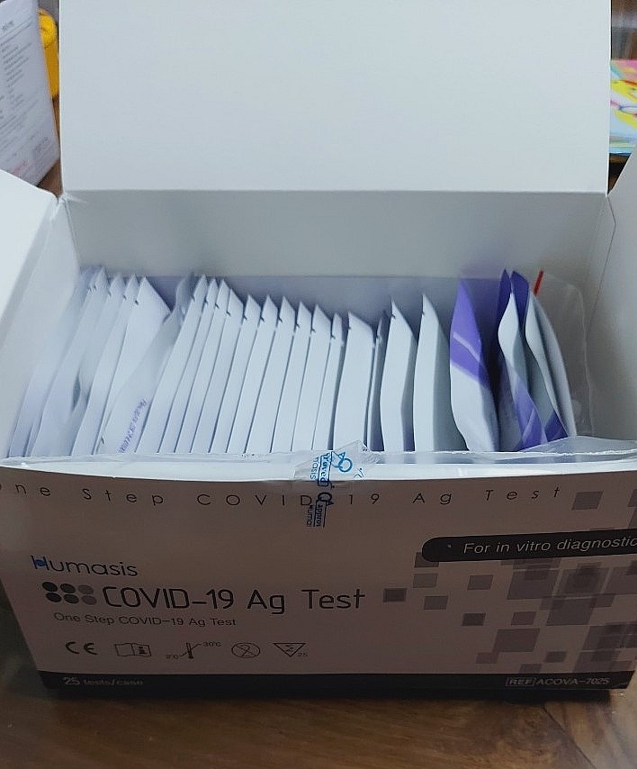 Phát hiện hàng nghìn bộ kít xét nghiệm Covid-19 có dấu hiệu nhập lậu