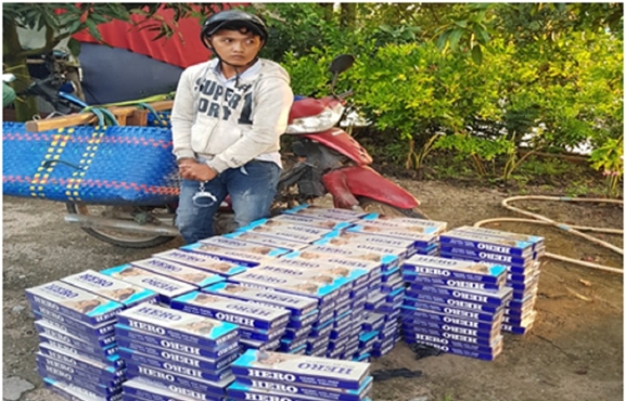 Vận chuyển gần 8.000 bao thuốc lá lậu, 3 đối tượng bị khởi tố