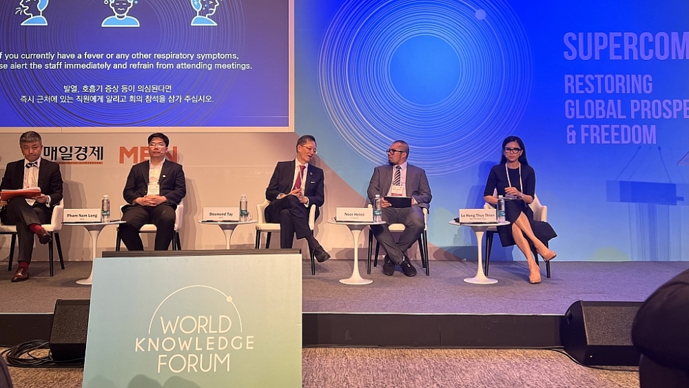CEO IPPG gây ấn tượng tại Diễn đàn tri thức thế giới 2022