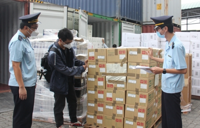 TPHCM: Thu ngân sách từ xuất nhập khẩu tăng trưởng tốt