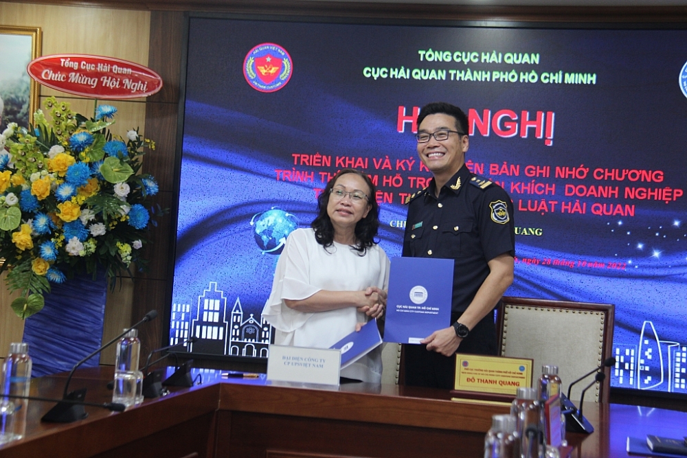 Hải quan TPHCM
