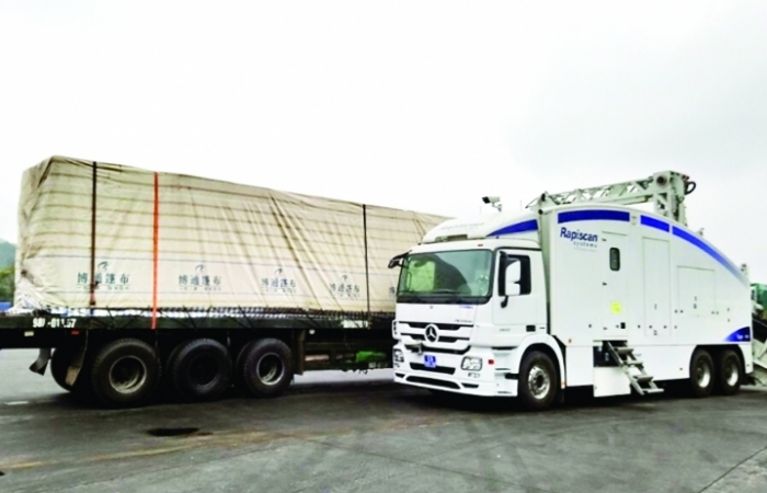 Lạng Sơn: Phát sinh bất cập khi soi chiếu hàng hóa bằng máy soi container