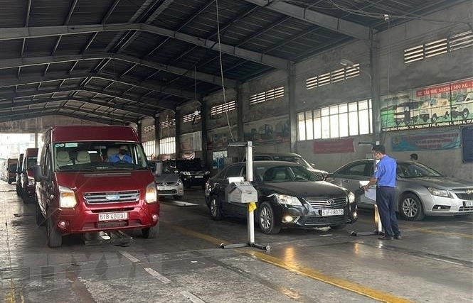 Công bố đường dây nóng tiếp nhận phản ánh tiêu cực đăng kiểm