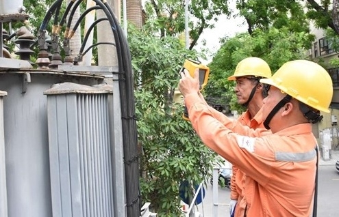 Điều chỉnh kế hoạch cung cấp điện cao điểm mùa khô và cả năm 2024