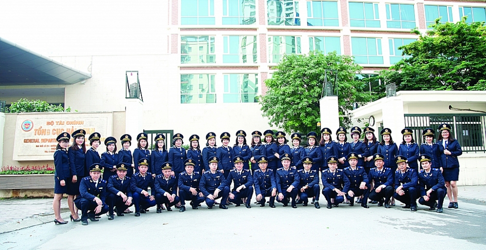 chang duong 30 nam nhung chien sy hai quan tren mat tran tuyen truyen
