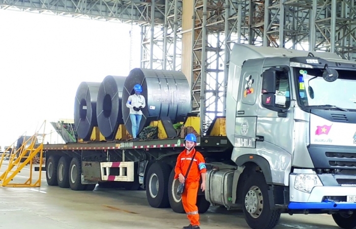 Những ngành hàng tăng trưởng ấn tượng góp vào “trái ngọt” 600 tỷ USD kim ngạch XNK