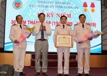 hai quan long an thu ngan sach tang cao
