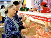 saigon coop khai mac trien lam 30 nam hinh thanh va phat trien