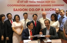 saigon coop khai mac trien lam 30 nam hinh thanh va phat trien