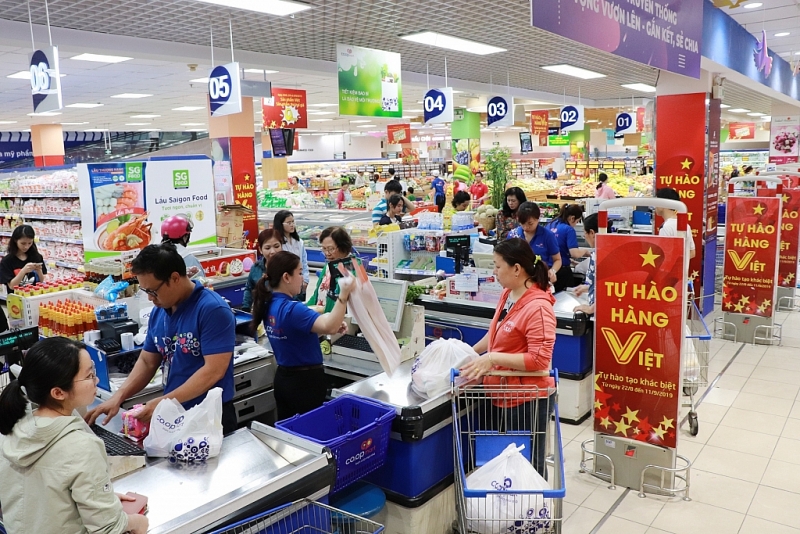 coopmart giam gia manh hon 30000 san pham hang viet