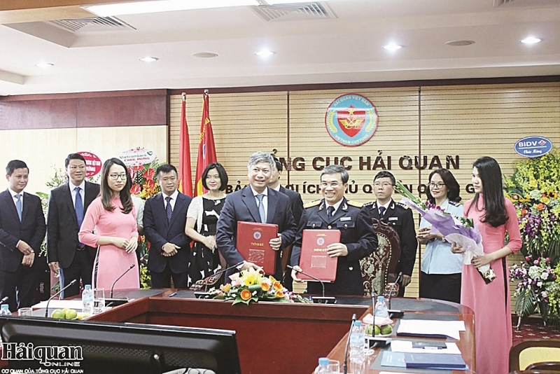 nang cao trach nhiem cua ngan hang trong qua trinh thu thue dien tu 103345