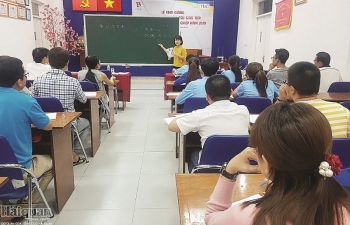 Hỗ trợ công nhân, người lao động kiến thức và kỹ năng hội nhập