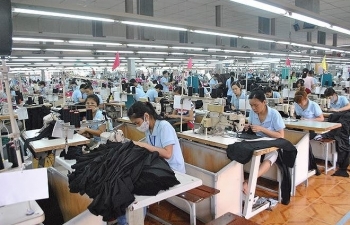Doanh nghiệp dệt may đẩy mạnh phát triển công nghiệp phụ trợ