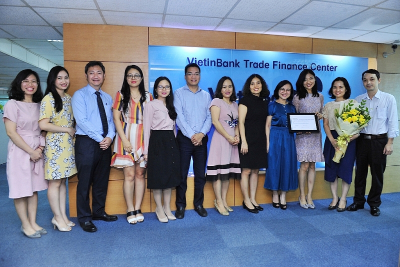 vietinbank ngan hang co chat luong thanh toan quoc te xuat sac