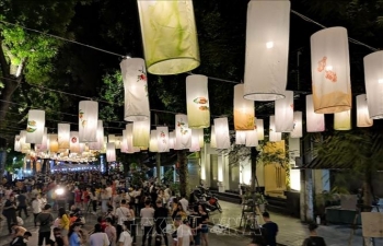 Rực rỡ Tết Trung Thu truyền thống trên phố Bích hoạ của Thủ đô