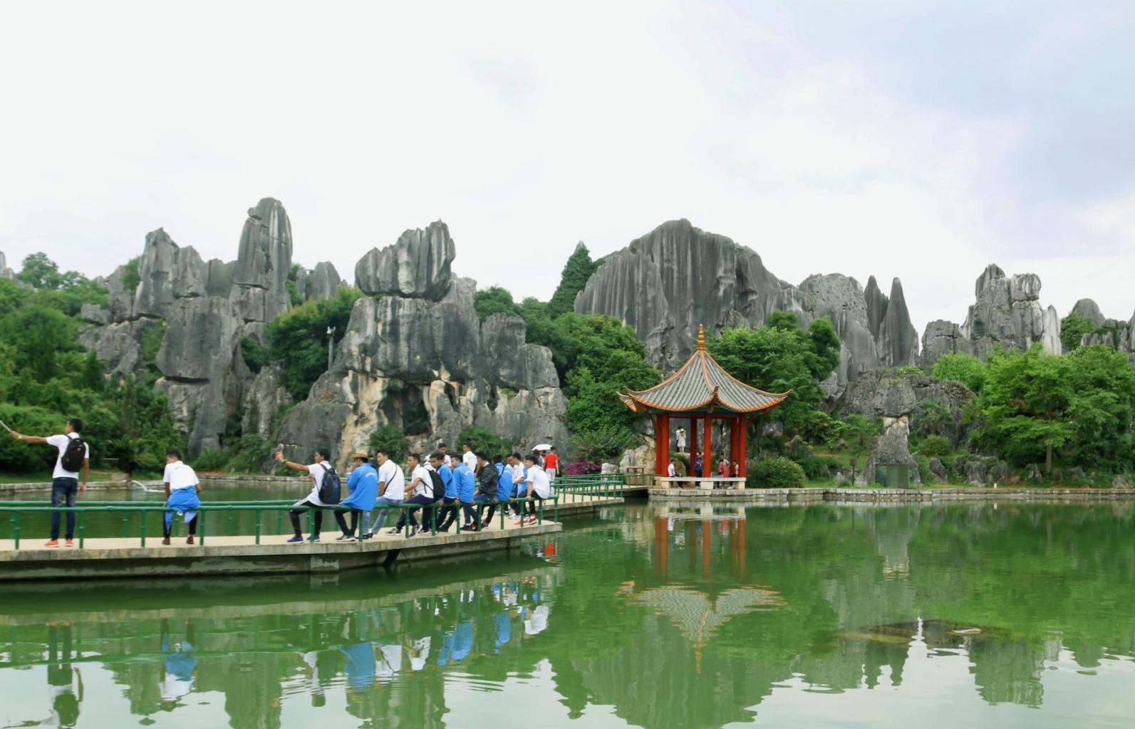 Khám phá khu rừng đá Thạch Lâm