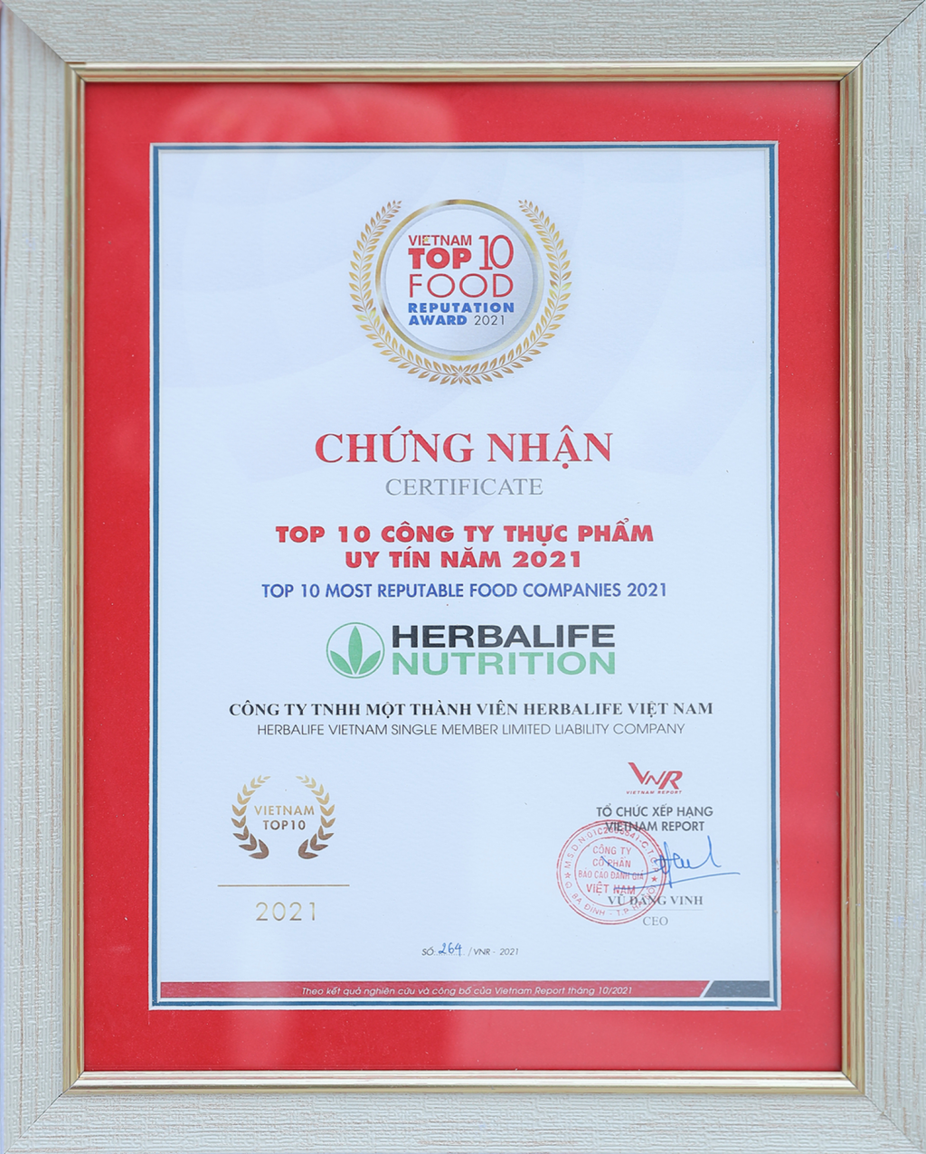 Herbalife Việt Nam được vinh danh Top 10 công ty thực phẩm uy tín năm 2021