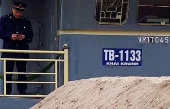 Hải quan Quảng Ninh tăng cường đấu tranh chống buôn lậu cát, sỏi